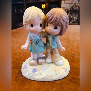 Precious Moments Girl Scouting brings friends together 2010